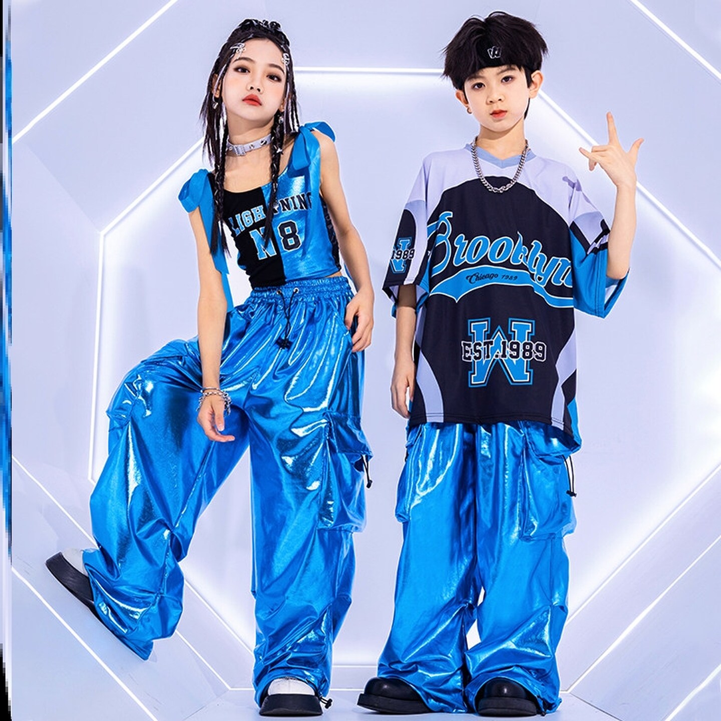 女童街舞服潮帅气幼儿园韩版大男童童装hiphop六一爵士舞现代舞