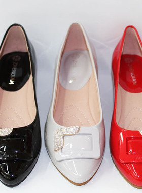 真典2019专柜正品漆皮中内增高坡跟舒适平底水钻百搭女单鞋97013