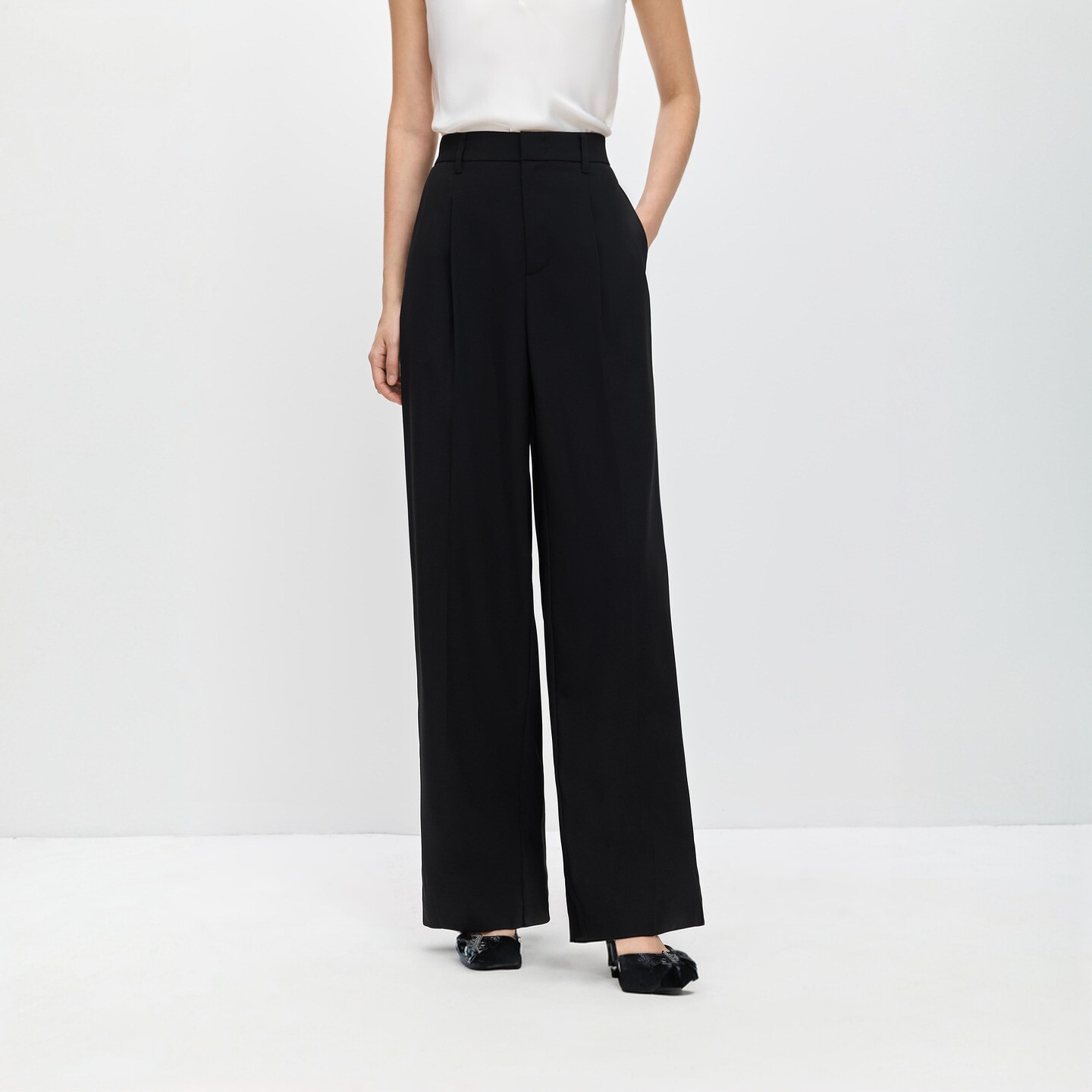 LILY2026春新款老钱风复古知性气质通勤休闲百搭单褶西裤阔腿裤女