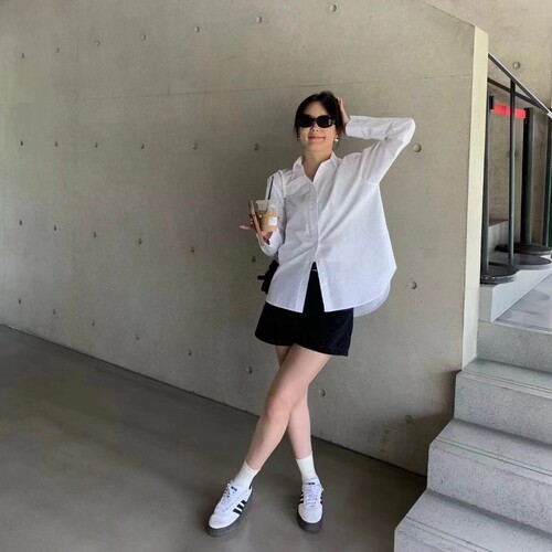 经典~Capri衬衫~廓形弧形下摆~