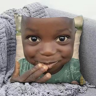 趣味十二少萌娃抱枕抽象猎奇沙雕宿舍卧室午休靠枕搞怪生日礼物