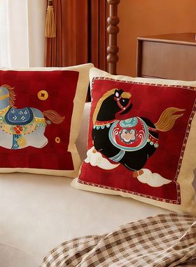 马年新年喜庆抱枕2026氛围感装饰布置沙发客厅长条靠枕红色靠垫套