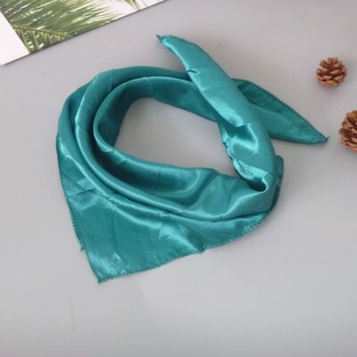 批发50x50CM小方巾丝巾义乌商品