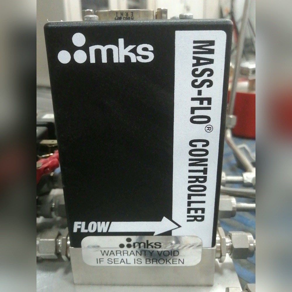 MKS MASS-FLO控制器1179BX52CS1B 议价