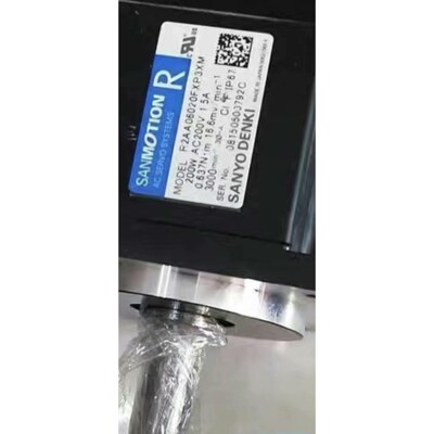 电机R2AA06020FXP3XM原装 实物图 议价