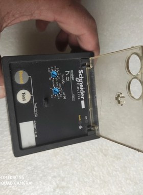 施耐德 RH99P监测继电器 RH99P 成色如图 功 议价