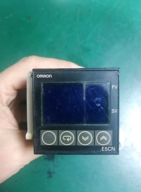 温控仪E5CN-R2H03T-FLK 现货实物拍摄 议价