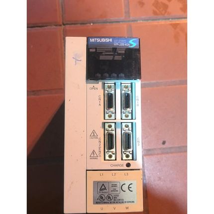 【三菱伺服驱动器】【MR-J2S-40A】 议价