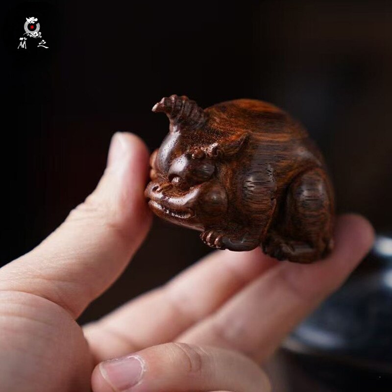 海南黄花梨老料谛听招财手把件