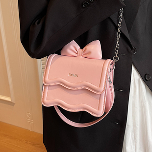 高级感时尚 春夏简约休闲小方包潮流斜挎包 蝴蝶结包包女士2025新款