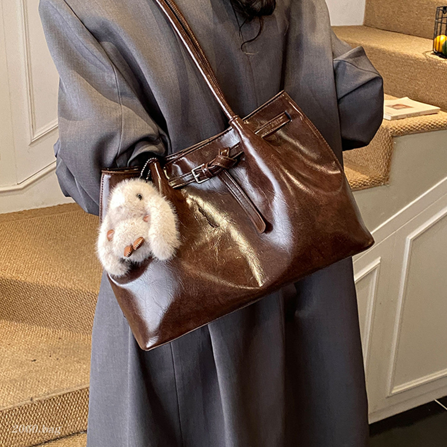 2025冬季女式气质时尚皮质待大容量休闲百搭简约单肩手提托特包