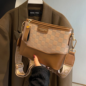 今年流行爆款 小众斜挎包包女2025新款 高级感百搭通勤水桶包单肩包