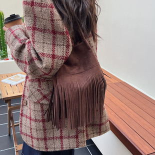 斜挎包 百搭爆款 西部牛仔风流苏水桶包2025新款 旅行复古麂皮秋季