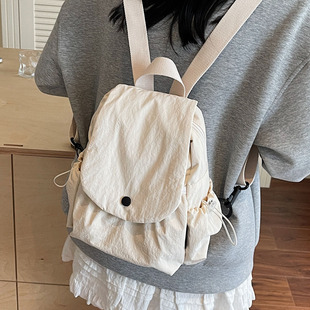 复古休闲风背包女2025新款 双肩包小众设计百搭通勤斜挎包 简约时尚