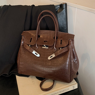 单肩包百搭女包 小众潮流时尚 复古高级感石头纹凯莉包2025冬季 新款