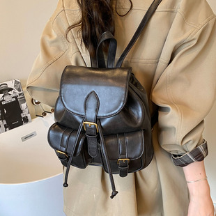 复古学院风双肩包包2025油蜡皮大容量秋季新款女式通勤上课背包