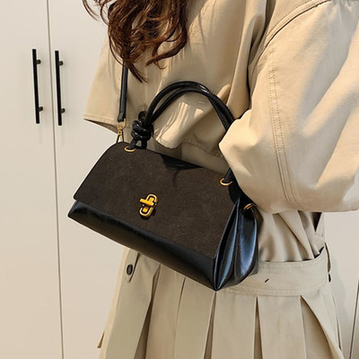 时尚精致洋气百搭单肩斜挎高级皮质简约通勤2025秋季手提小方包