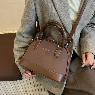 爆款 女式 日常通勤小众设计手提斜挎包 贝壳包2025新款 简约时尚