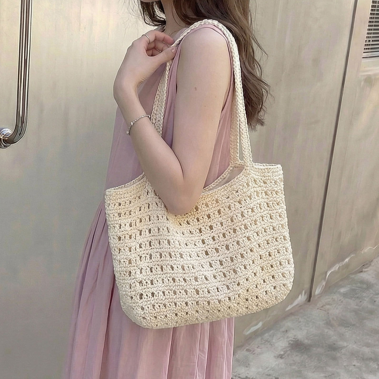 韩版文艺针织包包大容量2026夏季新款休闲气质单肩包超火托特包