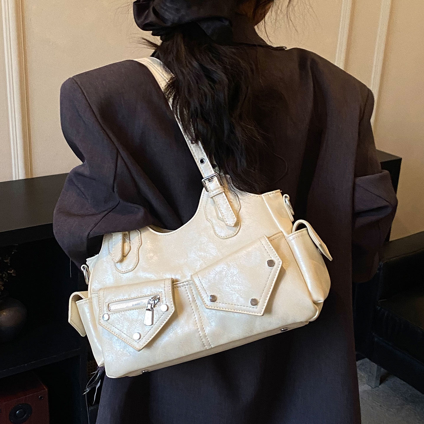 韩版ins复古小众设计多口袋拼接腋下包女2026新款百搭通勤单肩包,箱包皮具/热销女包/男包,通用款女包,淘宝优惠券,粉丝福利购,淘宝优惠卷