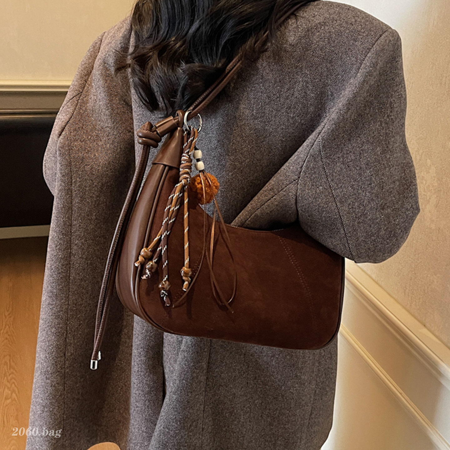 时尚精致百搭洋气单肩斜挎通勤休闲高级感气质2025秋冬女式腋下包