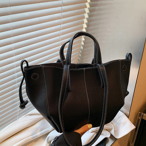 2060简约百搭单肩手提包