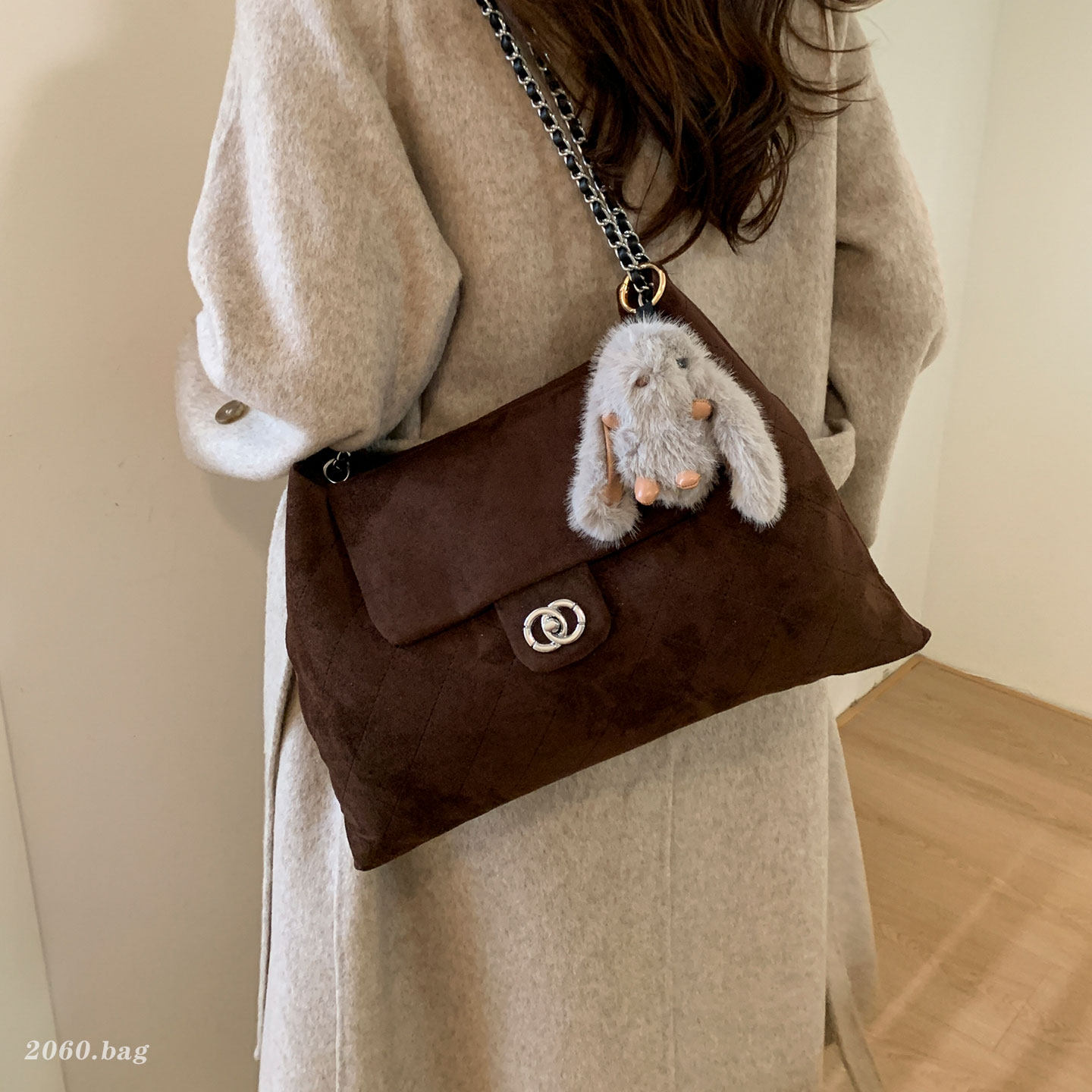 秋冬轻奢麂皮大容量链条包2026新款通勤气质百搭单肩斜挎包高级感,箱包皮具/热销女包/男包,通用款女包,淘宝优惠券,粉丝福利购,淘宝优惠卷