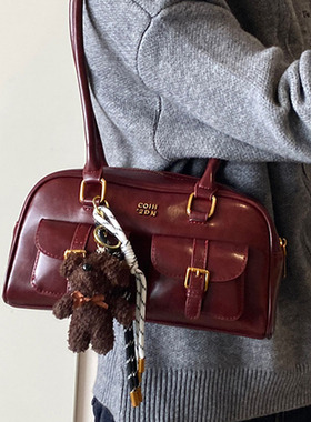 时尚休闲腋下包女2025秋冬新款潮流百搭保龄球单肩包高级感手拎包