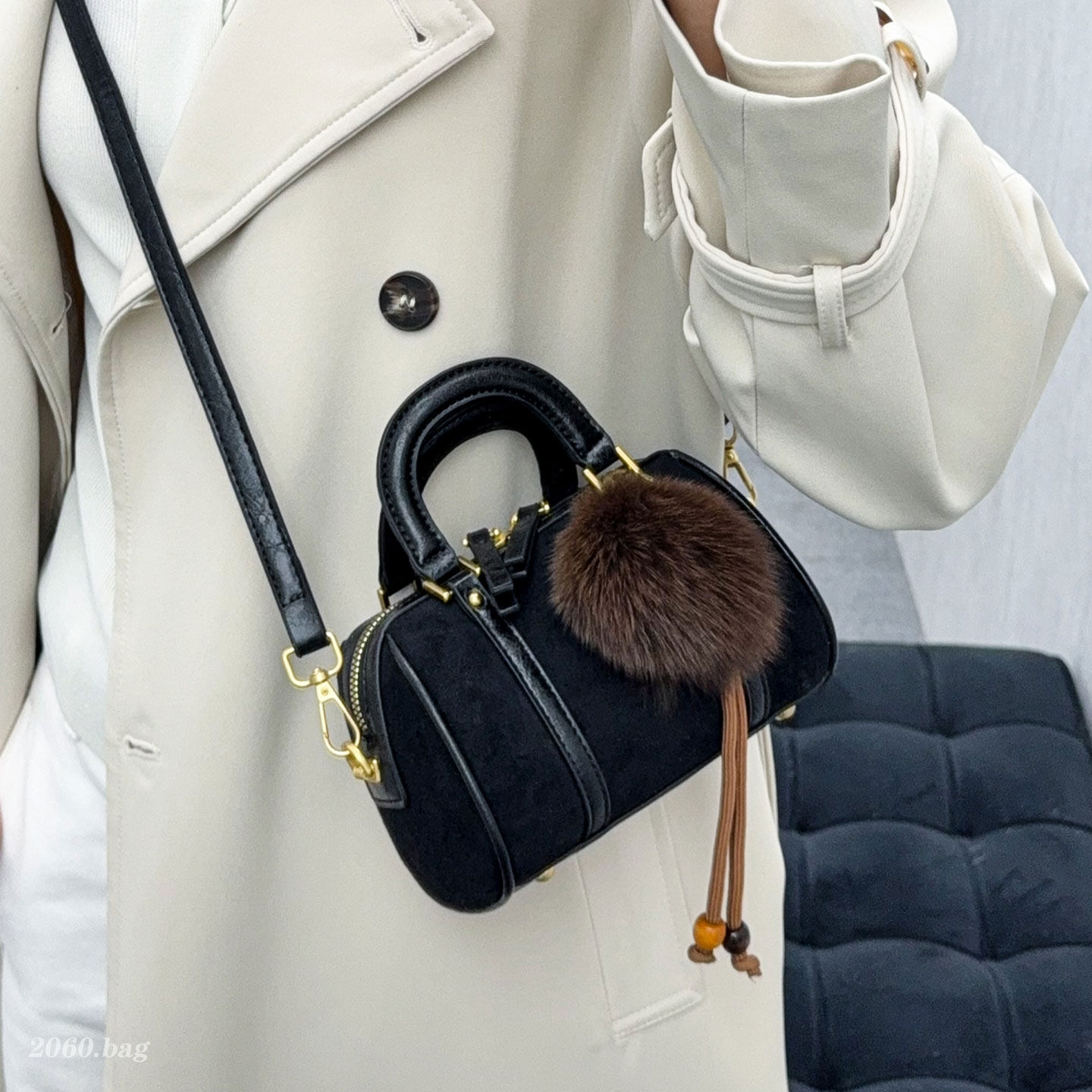 高级感复古磨砂枕头包包女2025新款百搭圆筒包小众设计单肩斜跨包,箱包皮具/热销女包/男包,通用款女包,淘宝优惠券,粉丝福利购,淘宝优惠卷