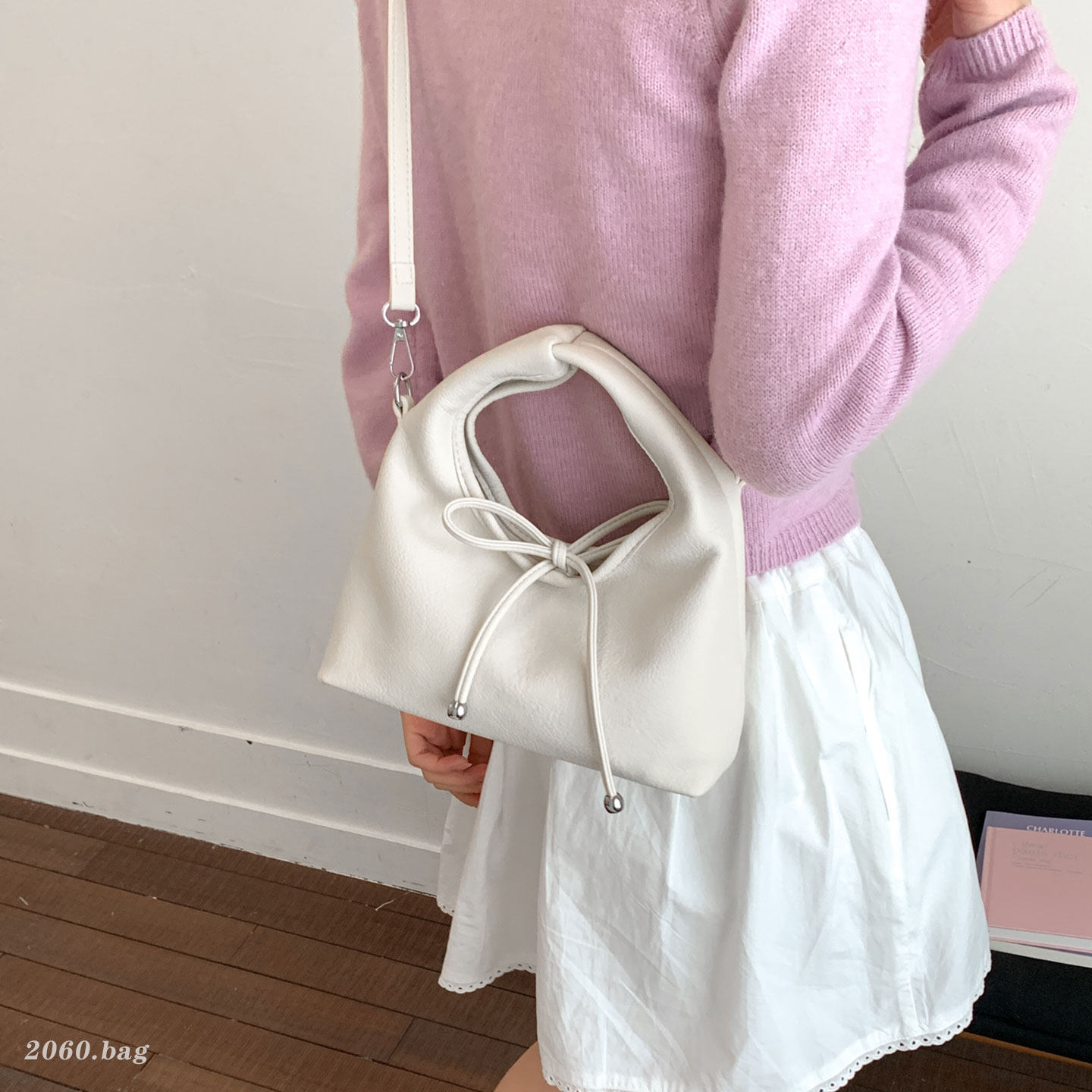 2026新款蝴蝶结软皮饺子包女百搭手提斜挎包时尚通勤韩版单肩包,箱包皮具/热销女包/男包,通用款女包,淘宝优惠券,粉丝福利购,淘宝优惠卷