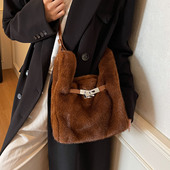 秋冬爆款 毛绒绒单肩包2025简约时尚 潮女单肩包手提气质斜挎包