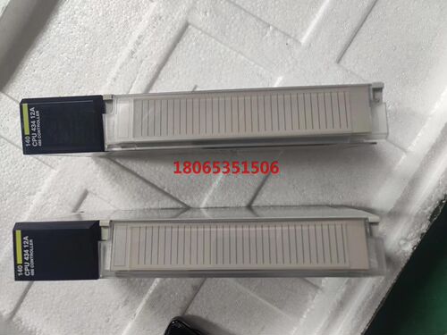 施耐德模块俩个140CPU43412A实拍需要的联