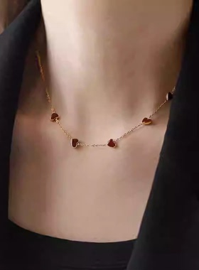 安可拉红爱心项链女酒红颈链
