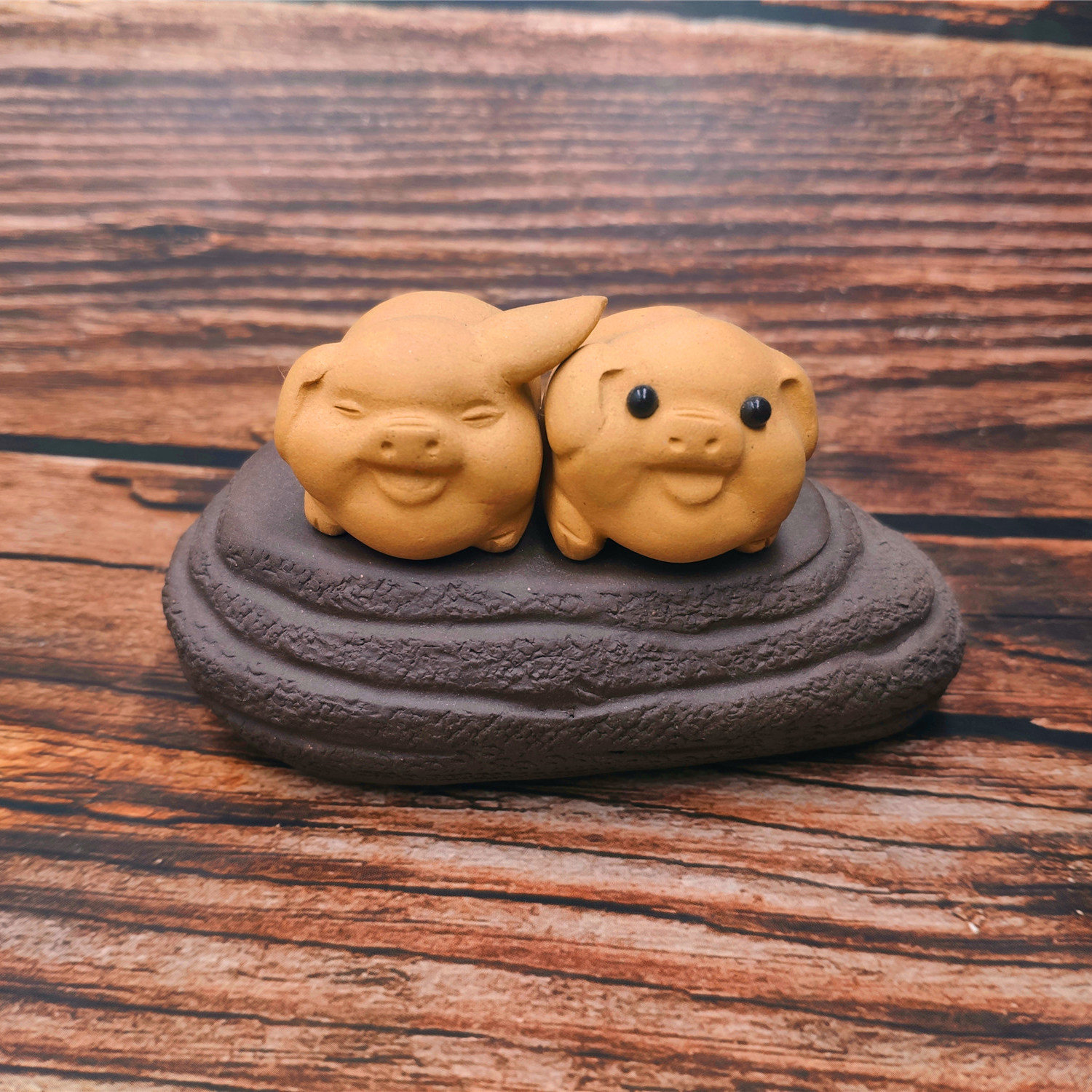 宜兴紫砂手工生肖猪茶宠两只小猪有底座段泥雕塑茶艺茶道茶具摆件