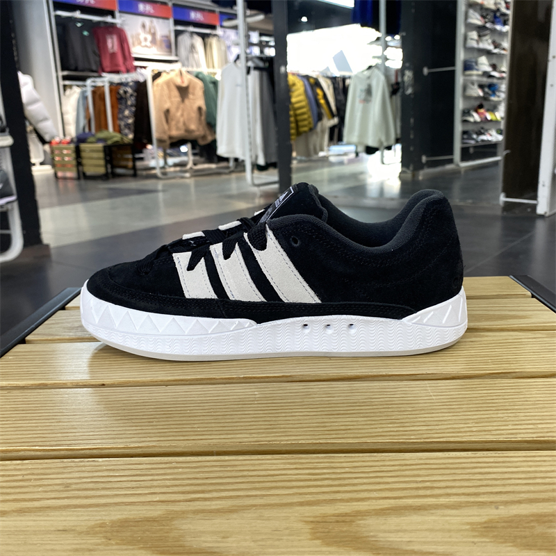 Adidas/阿迪达斯运动休闲鞋