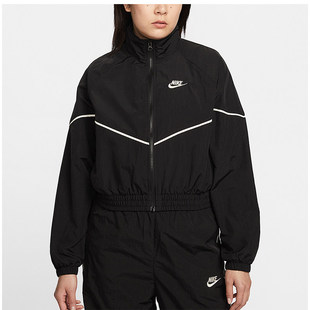 NIKE/耐克女子夹克2026春新款V线条轻盈梭织外套IM8028-011
