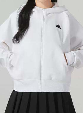 正品Adidas/阿迪达斯女子秋新款运动休闲防风连帽夹克外套IN5133
