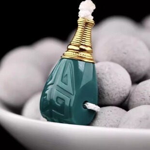 湖北玉化高瓷蓝绿松石三通博古纹雕刻18k金佛塔菩提手串文玩配饰