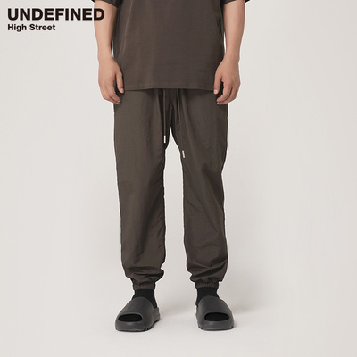 undefined直筒轻薄透气卫裤