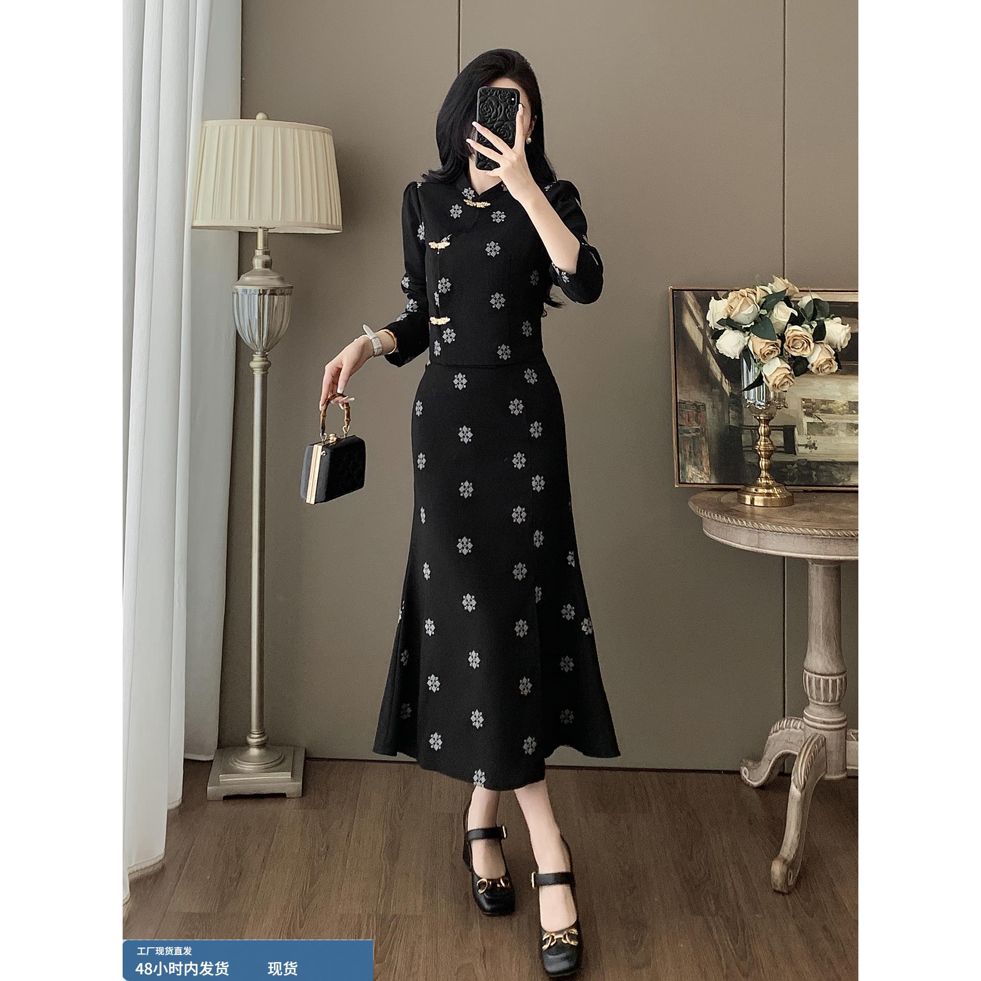 新中式改良旗袍连衣裙女秋季刺绣碎花短外套开叉半身裙国风两件套