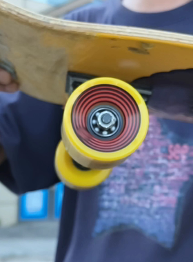 微瑕清货滑板60mm刷街轮双翘可用 Santacruz陆冲滑板轮子