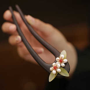 天然珍珠发簪简单大气盘头发簪子女古风u型发钗中式 木簪旗袍发饰