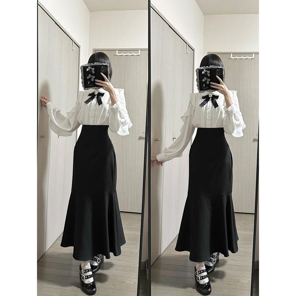 可爱日系衬衫量产型珍珠领上衣女黑色a字鱼尾半身裙子套装