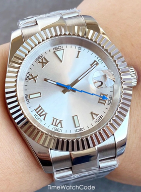 日志款狗牙圈银面经典机械手表NH3536mm 39mm 中光带蓝色闪电秒