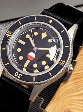 50Fathoms NH35潜水复古防水手表湿度计图案拱形蓝宝石复刻