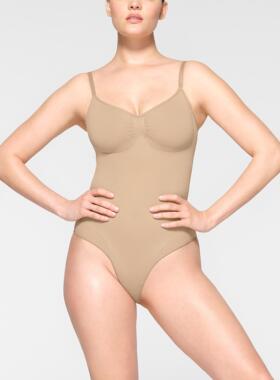 BODYSUIT 卡戴珊同款连体塑身衣包胸三角细肩带收腹连体束身衣