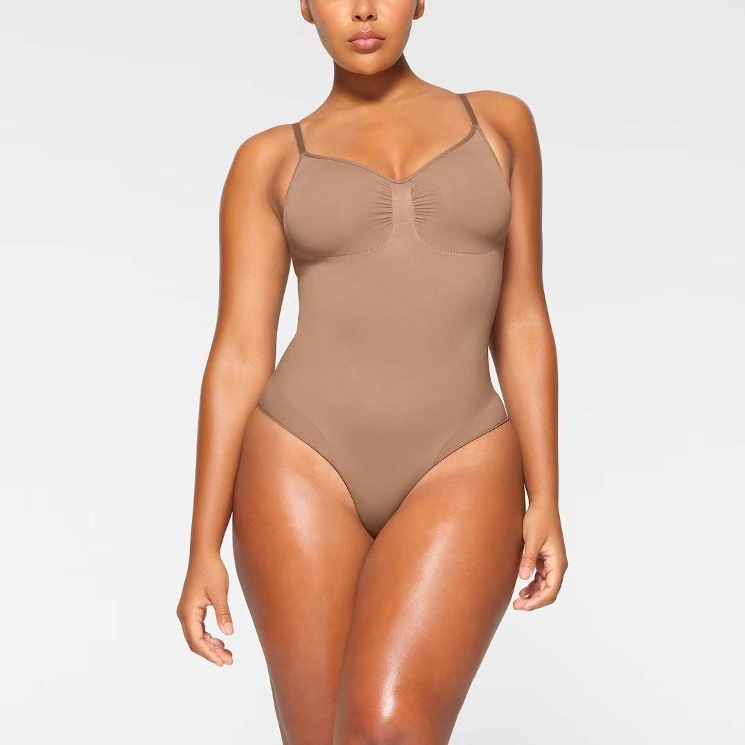 BODYSUIT 卡戴珊同款连体塑身衣包胸三角细肩带收腹连体束身衣