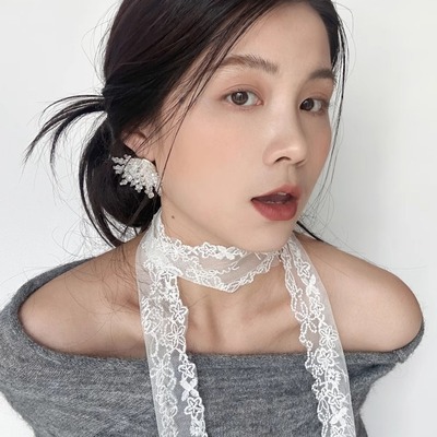 白色蕾丝丝巾女韩国ins高级版绑系腰带气质百搭长薄款围脖配饰潮