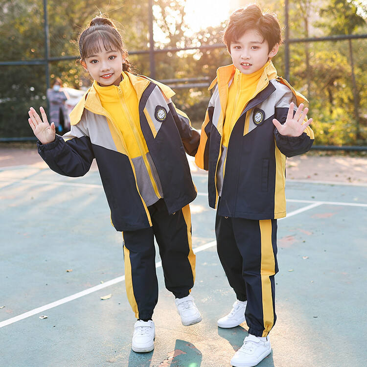 新款 秋幼儿园园服冬季加绒加厚三合一冲锋衣中小学生校服套装