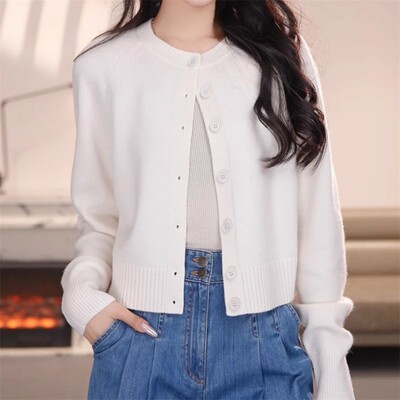 [商场同款】2025春新款简约圆领百搭羊毛纯属针织开衫外套548033